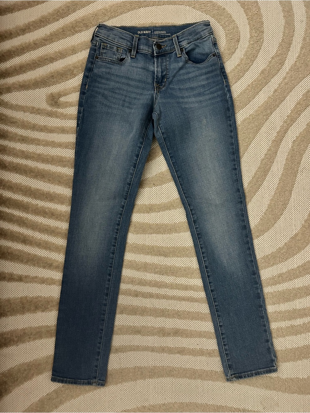Old Navy Original Mid Rise Jeans Size 0 Regular Medium Wash